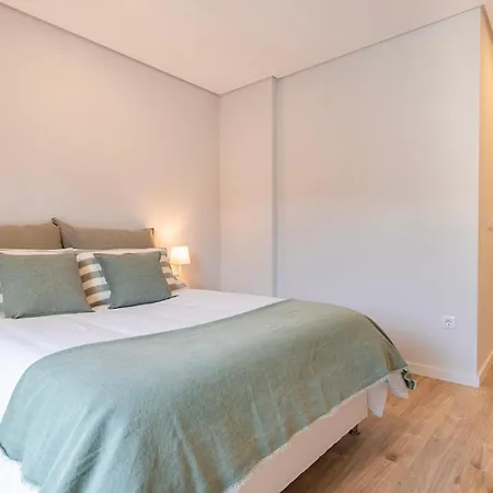 Apartamento Sao Juliao Terrace By Staycalm